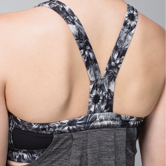 Lululemon Rest Less Tank Top - Picture 3 of 9